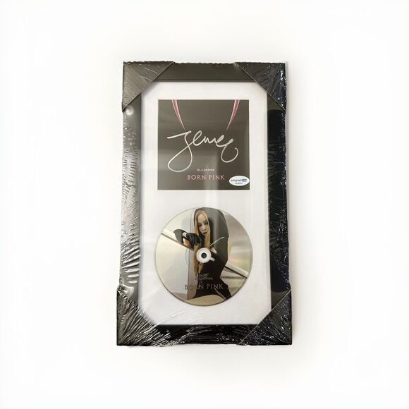 SIGNED JENNIE Blackpink - Born Pink CD 12x7 in Frame w/ COA Autographed - Picture 1 of 2